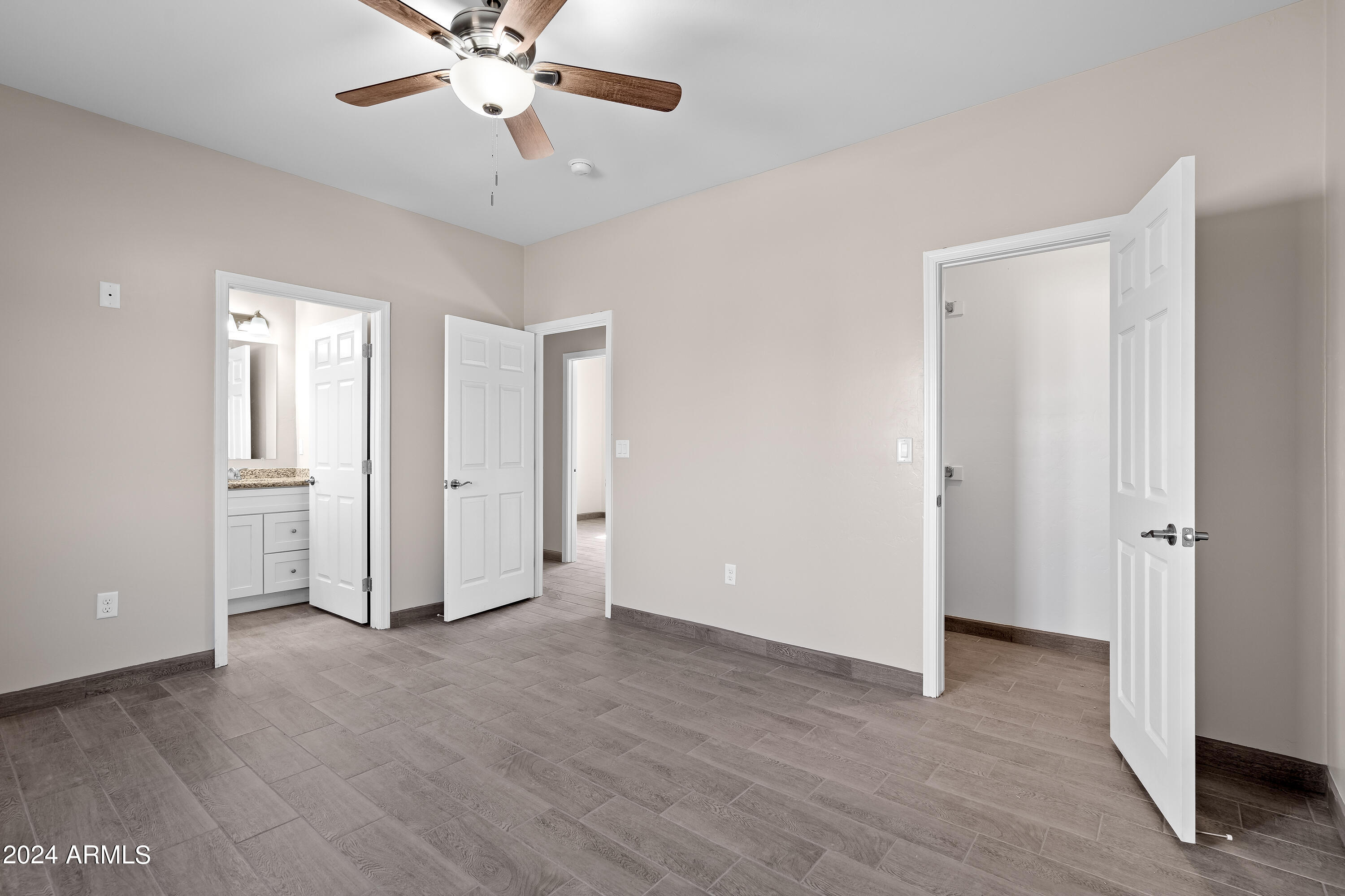 808 East 35th Street Tucson, AZ 85713 - Photo 9 of 29 Three Bedroom Unit