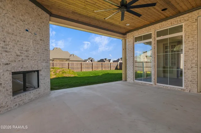 $830,000 | 408 Abercrombie Way, Youngsville, LA 70592