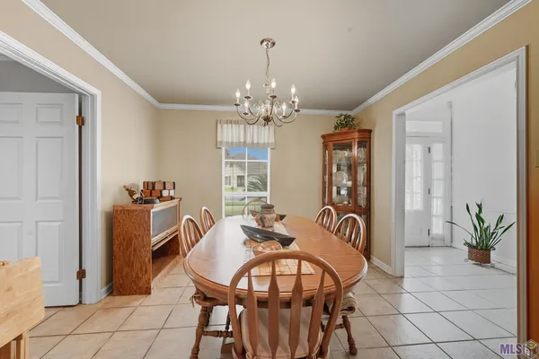 $325,000 | 14336 Eastridge Avenue, St. George, LA 70817