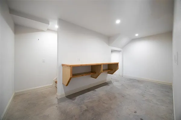 $7,000 | 5623 McCommas Boulevard, Dallas, TX 75206