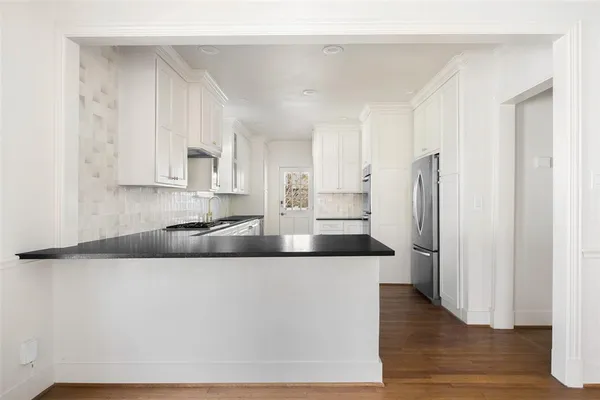 $7,000 | 5623 McCommas Boulevard, Dallas, TX 75206