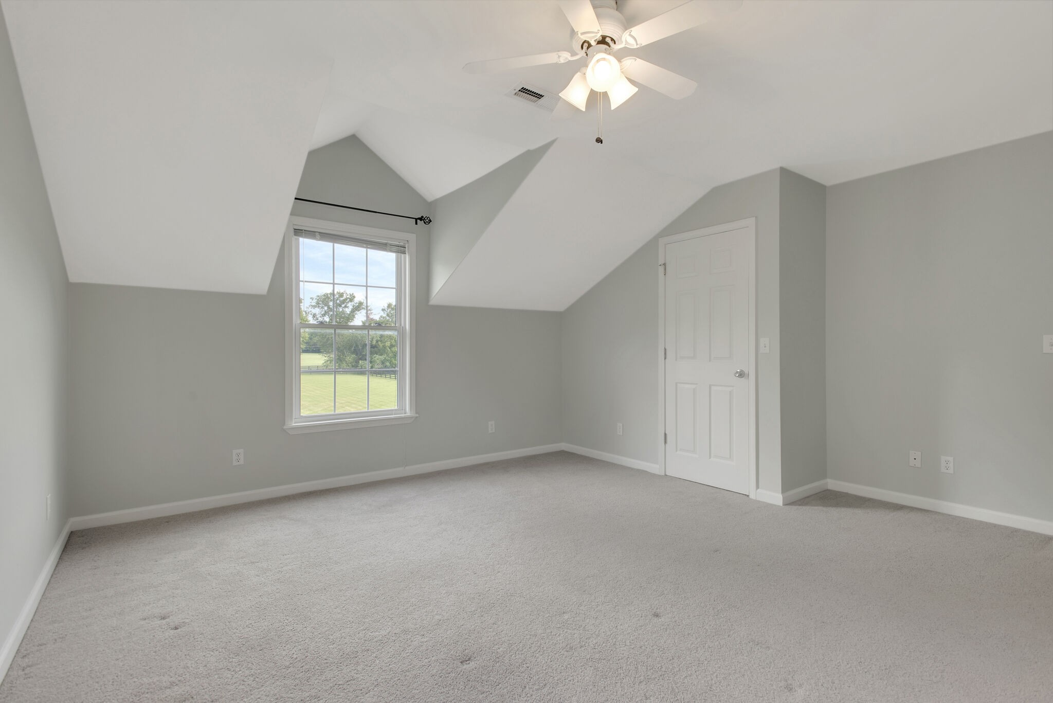 1576 Old Hillsboro Road Franklin, TN 37069 - Photo 41 of 66 an empty room with windows and fan