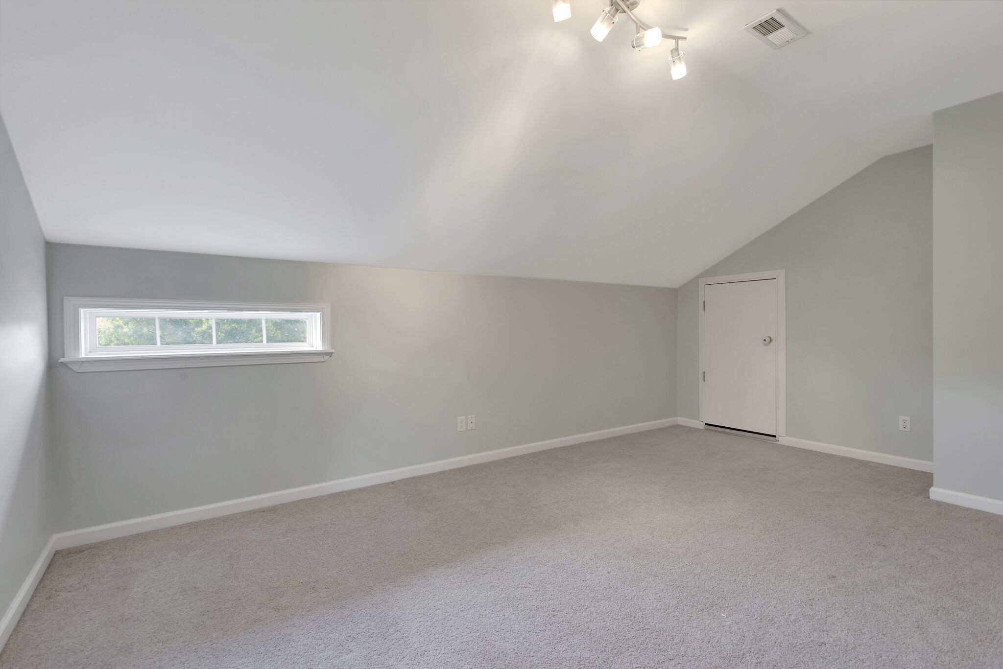 1576 Old Hillsboro Road Franklin, TN 37069 - Photo 45 of 66 a view of an empty room with a window