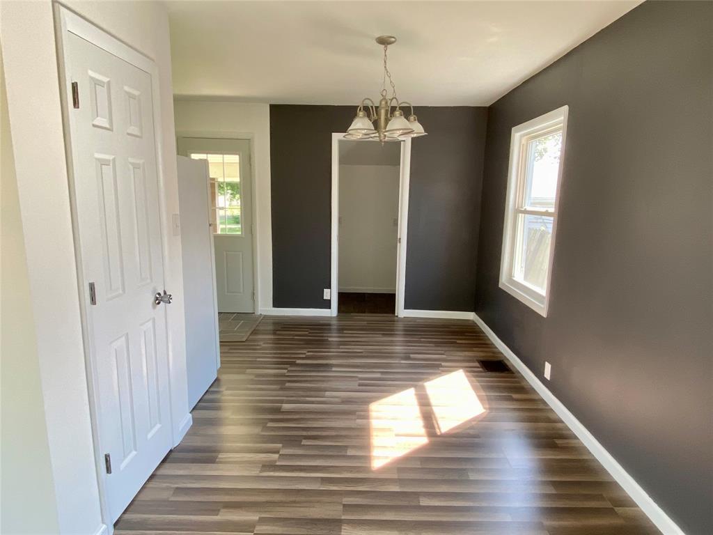 511 Riley Avenue Greenfield, IN 46140 - Photo 4 of 23 Gallery Image 4