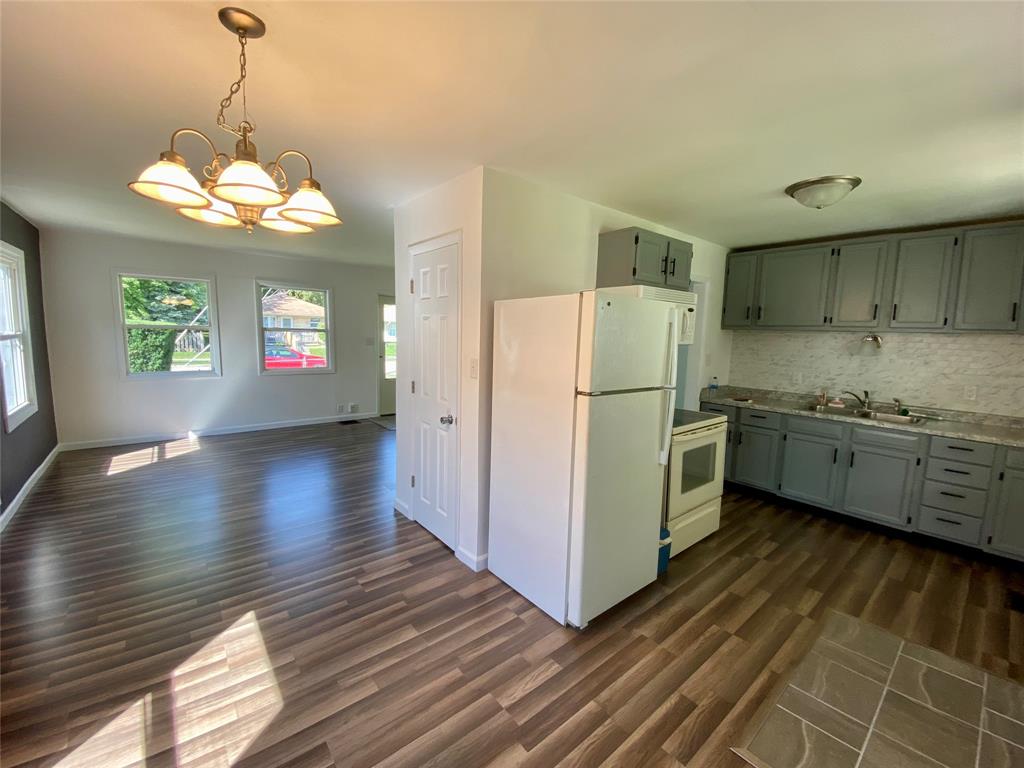 511 Riley Avenue Greenfield, IN 46140 - Photo 6 of 23 Gallery Image 6