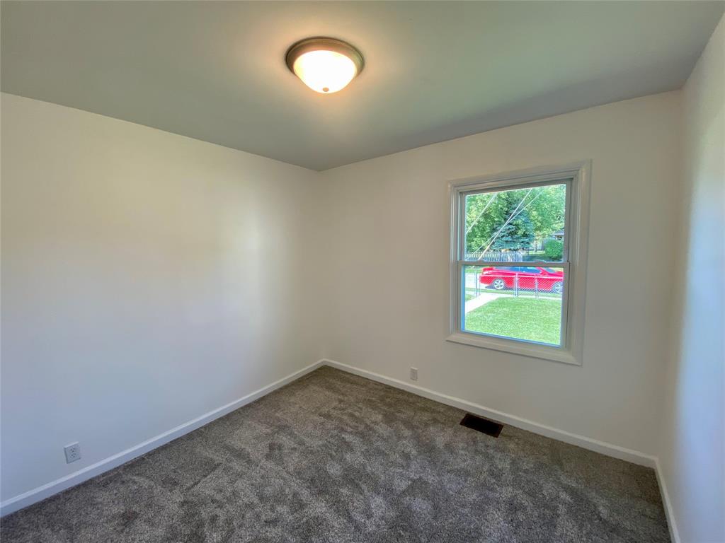 511 Riley Avenue Greenfield, IN 46140 - Photo 10 of 23 Gallery Image 10