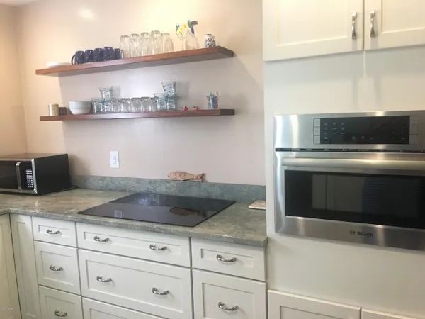 $2,000 | 5500 Ocean Shore Boulevard, Unit 7, Ormond Beach, FL 32176