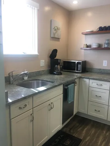 $2,000 | 5500 Ocean Shore Boulevard, Unit 7, Ormond Beach, FL 32176