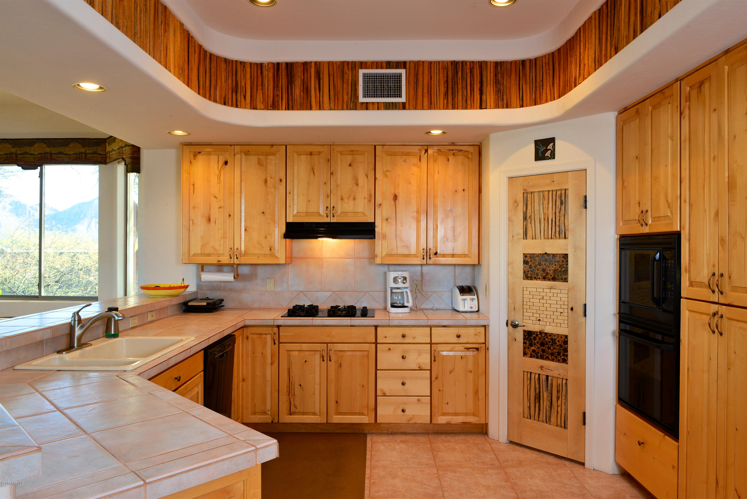 620 West Kachina Ridge Place Tucson, AZ 85755 - Photo 14 of 27