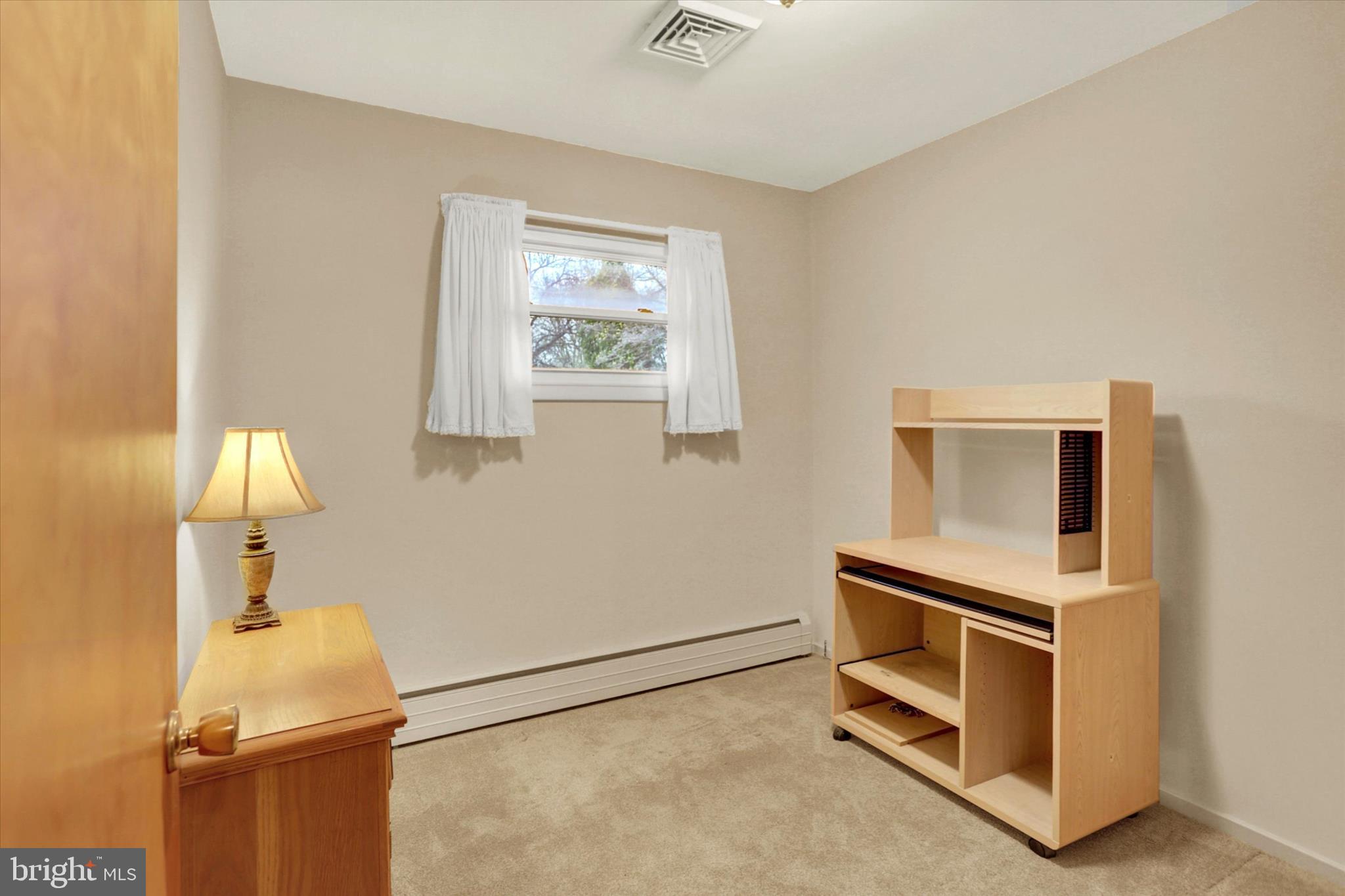 704 Charles Road Dauphin, PA 17018 - Photo 18 of 32