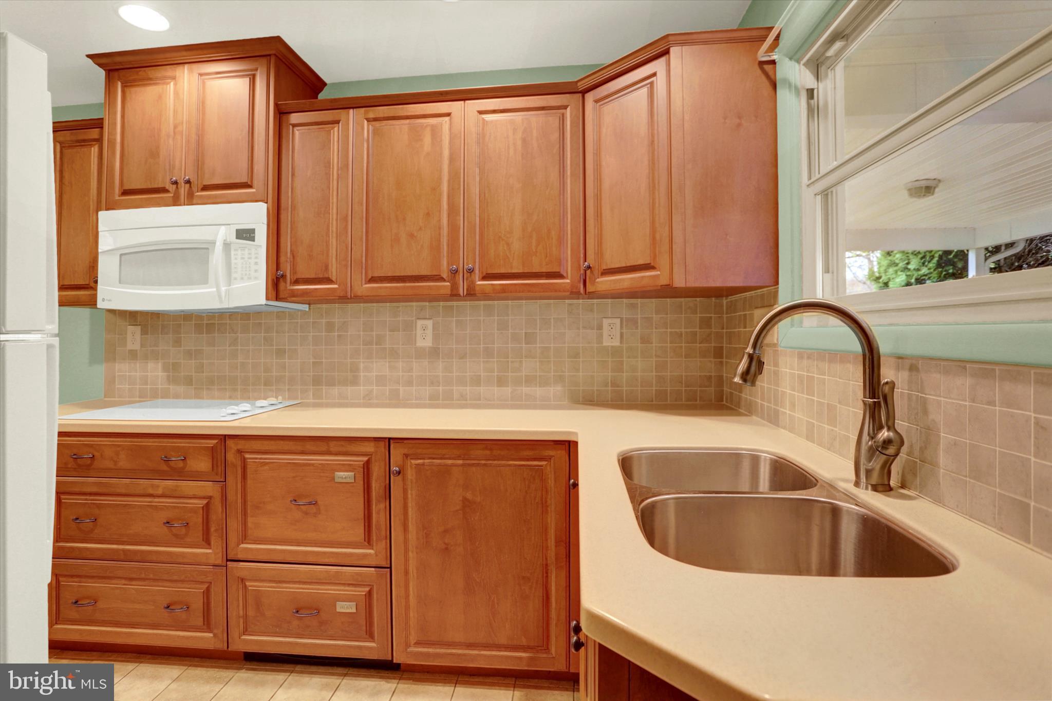 704 Charles Road Dauphin, PA 17018 - Photo 10 of 32