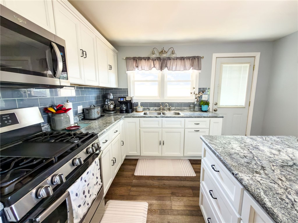 16144 Spiketown Road Marshall, IL 62441 - Photo 8 of 48