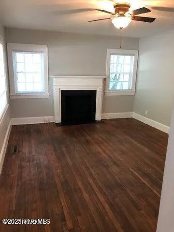$2,475 | 407 South Ash Street, Greenville, NC 27858
