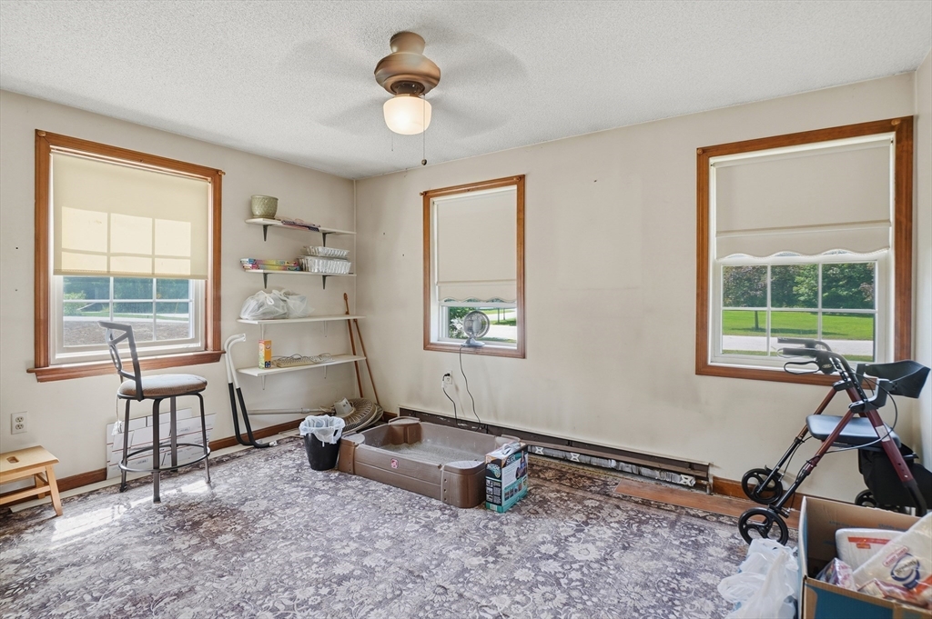 144 Airport Road Gardner, MA 01440 - Photo 20 of 33 Gallery Image 20