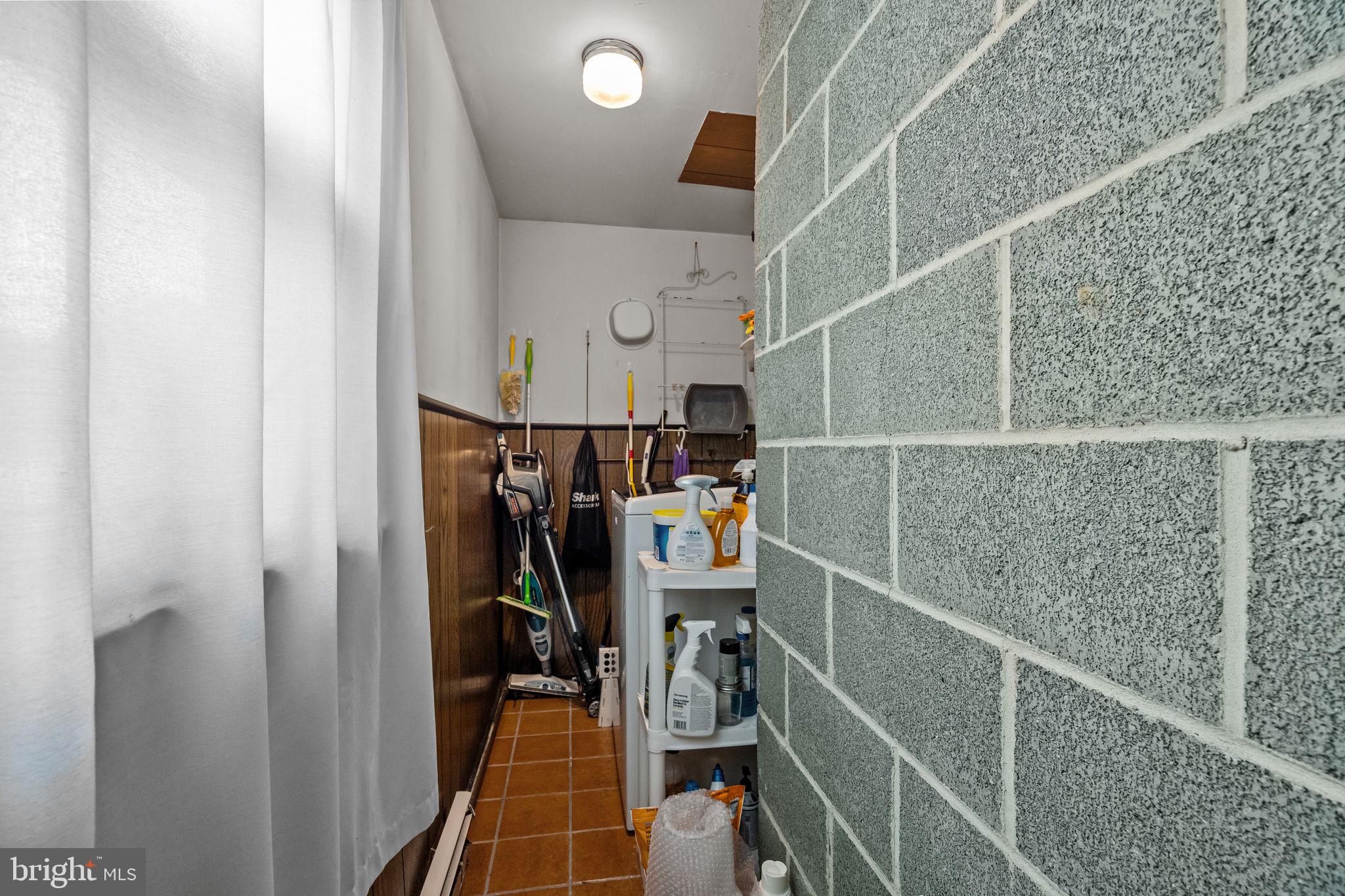 404 Lower Holland Road Holland, PA 18966 - Photo 21 of 52 Gallery Image 21