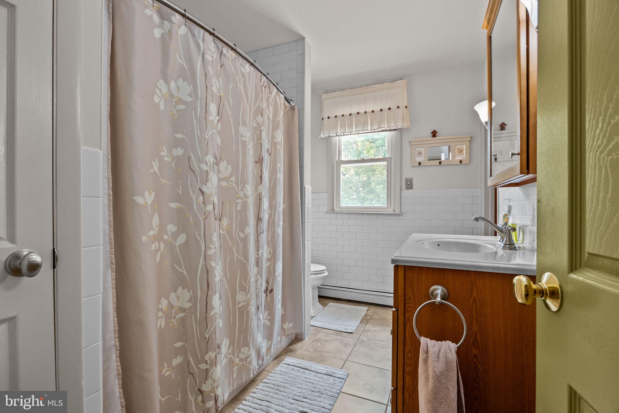 404 Lower Holland Road Holland, PA 18966 - Photo 25 of 52 Gallery Image 25
