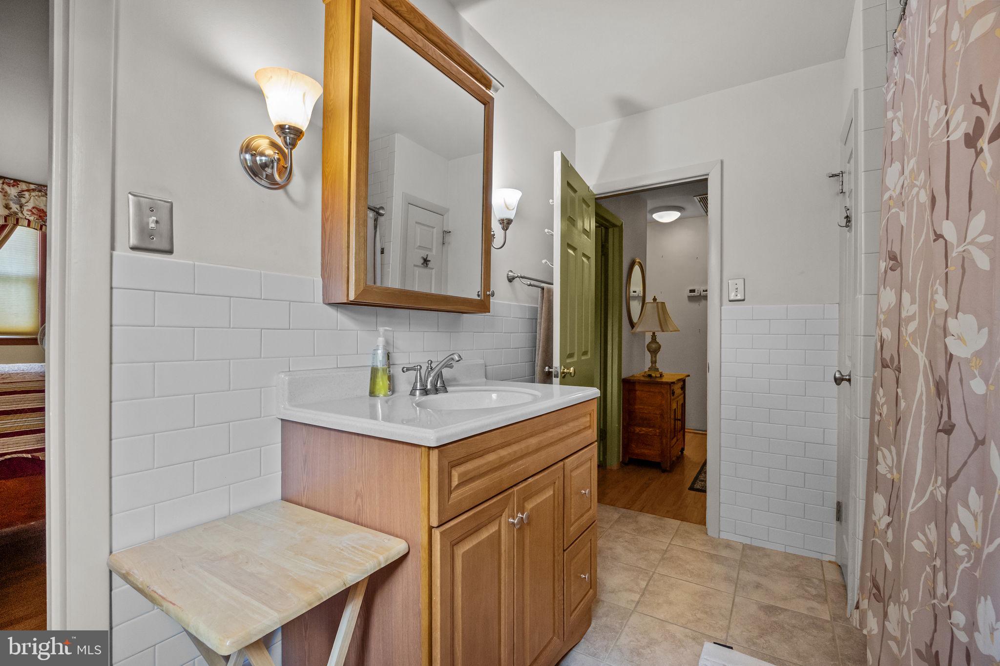 404 Lower Holland Road Holland, PA 18966 - Photo 26 of 52 Gallery Image 26