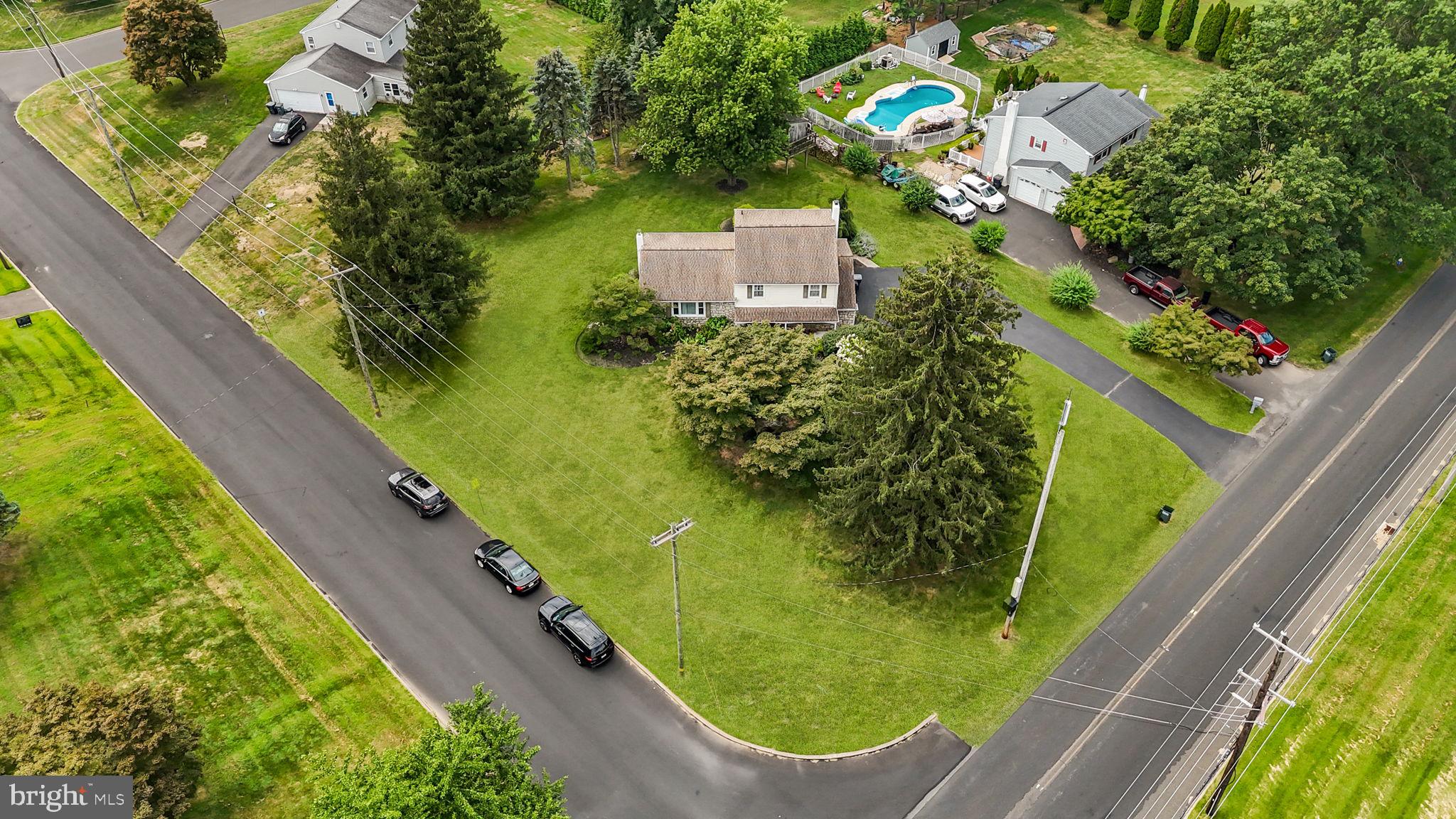 404 Lower Holland Road Holland, PA 18966 - Photo 41 of 52 Gallery Image 41