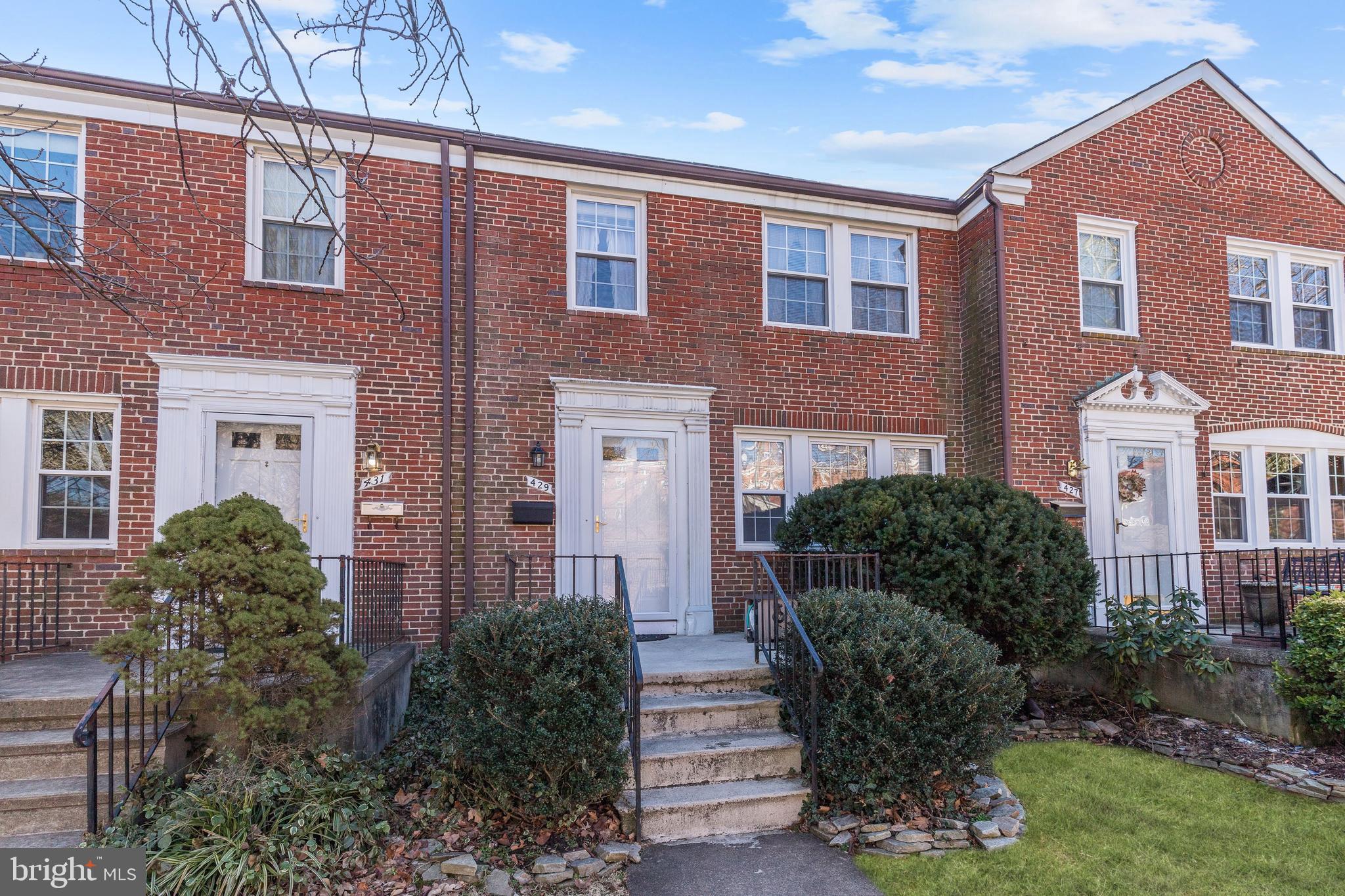 429 Whitfield Road Baltimore, MD 21228 - Photo 1 of 33 429 Whitfield Road