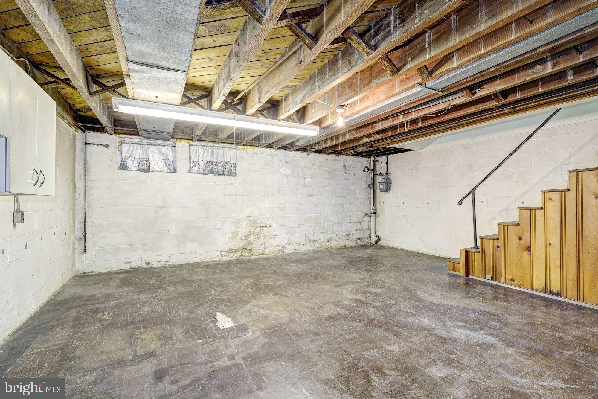 429 Whitfield Road Baltimore, MD 21228 - Photo 16 of 33 Lower Level