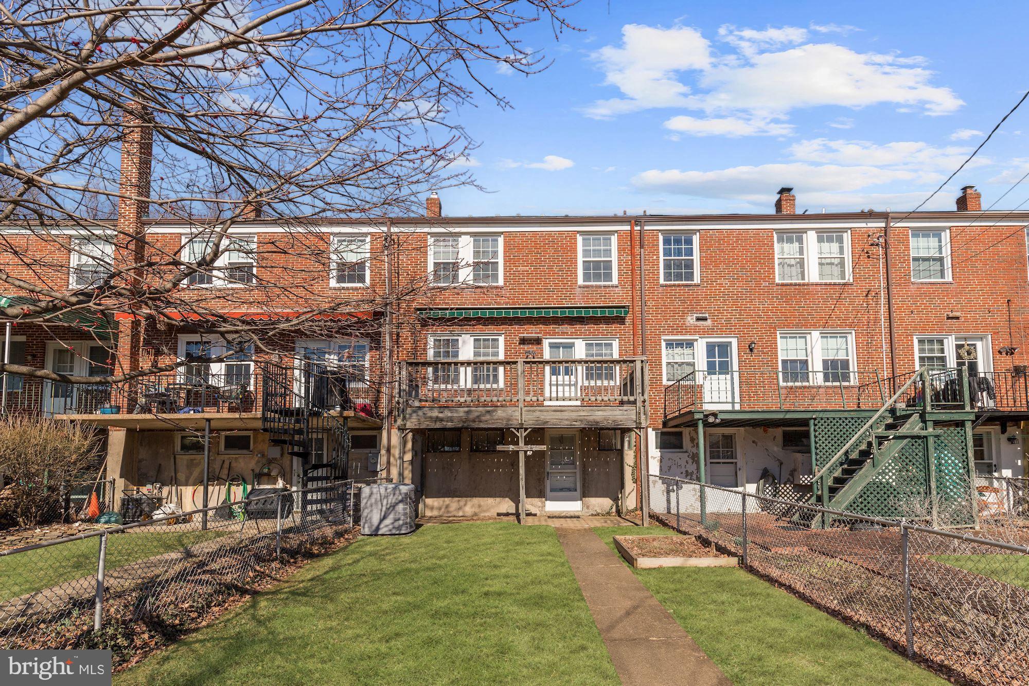 429 Whitfield Road Baltimore, MD 21228 - Photo 24 of 33 Rear Exterior