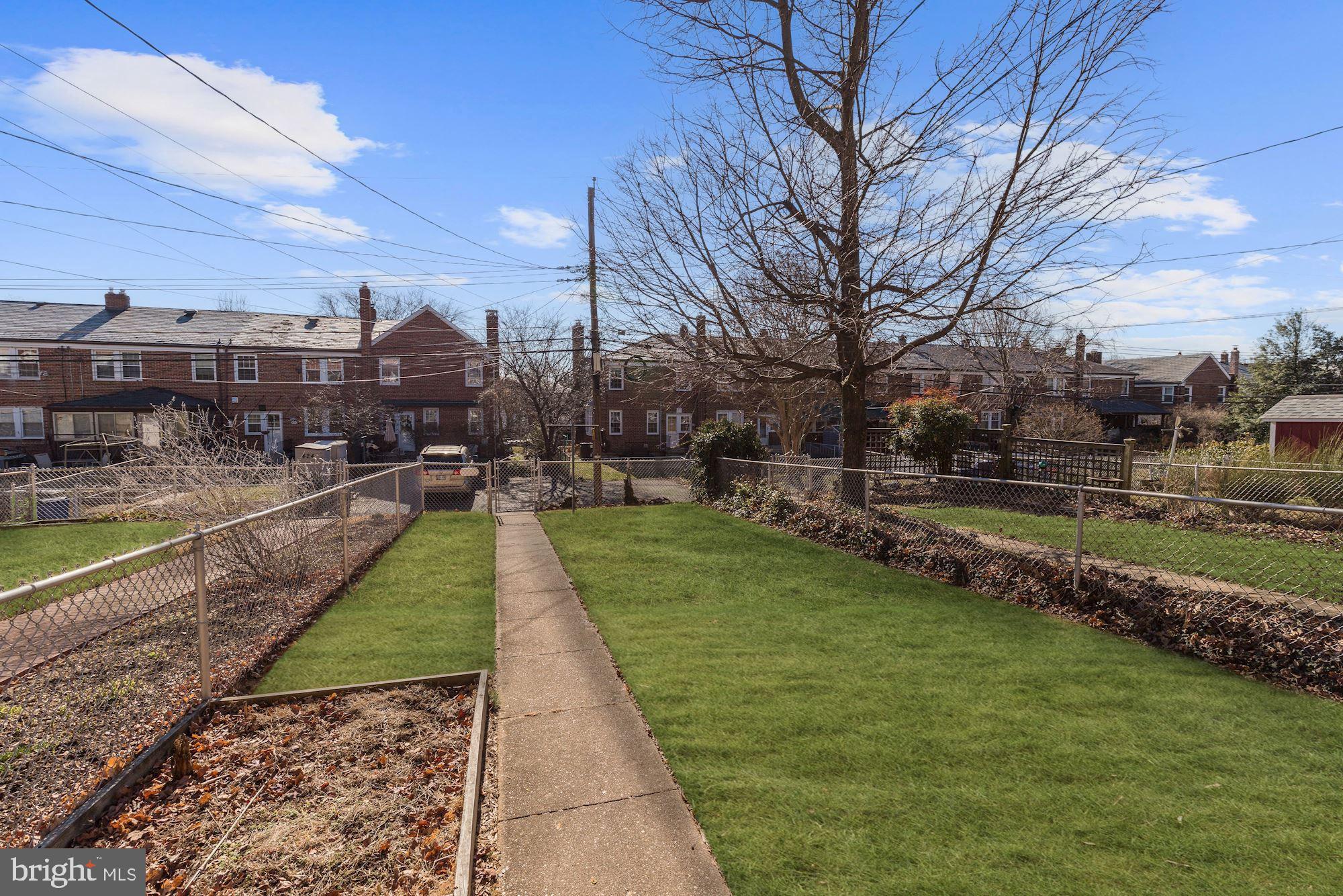 429 Whitfield Road Baltimore, MD 21228 - Photo 26 of 33 Rear Yard