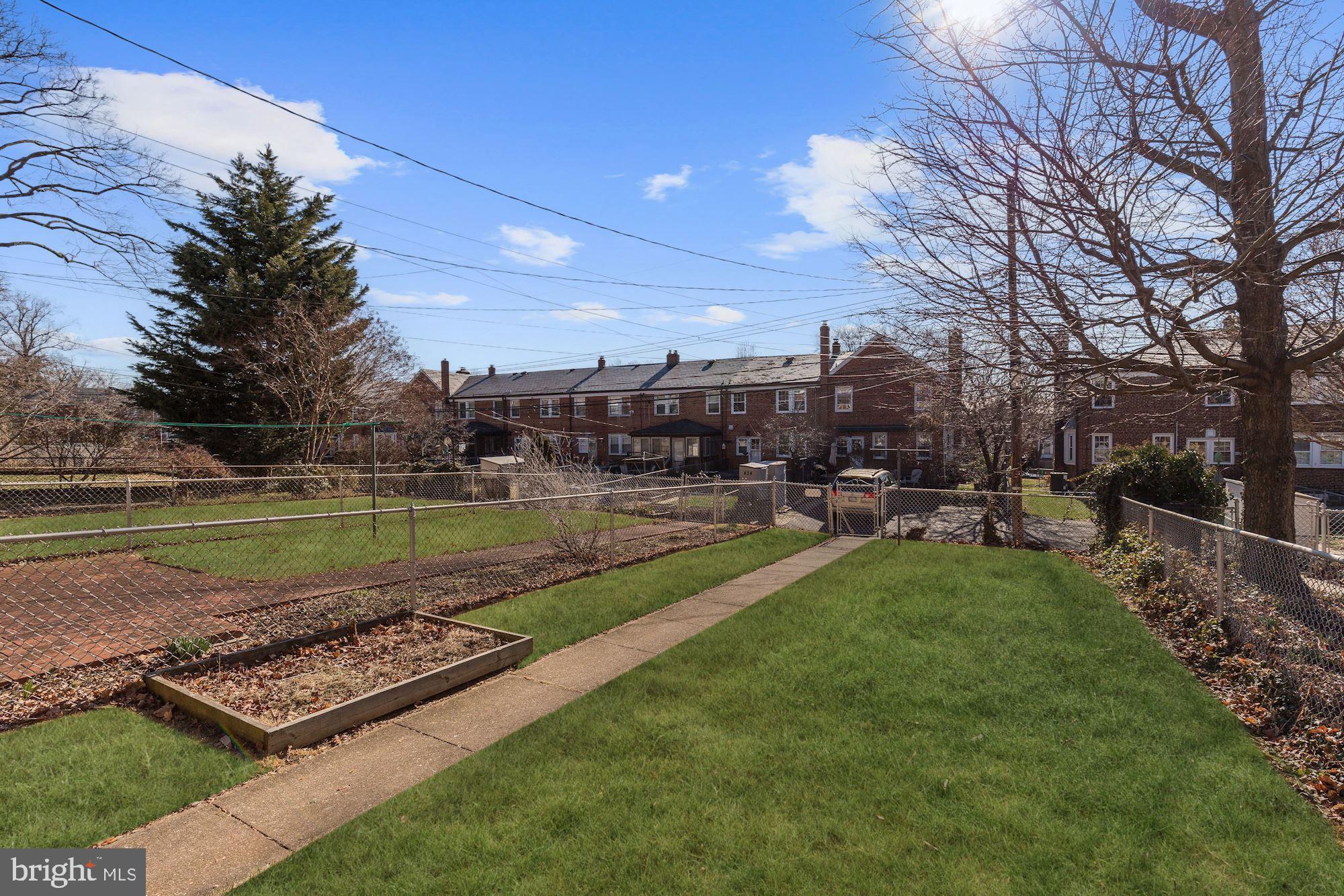 429 Whitfield Road Baltimore, MD 21228 - Photo 27 of 33 Rear Yard