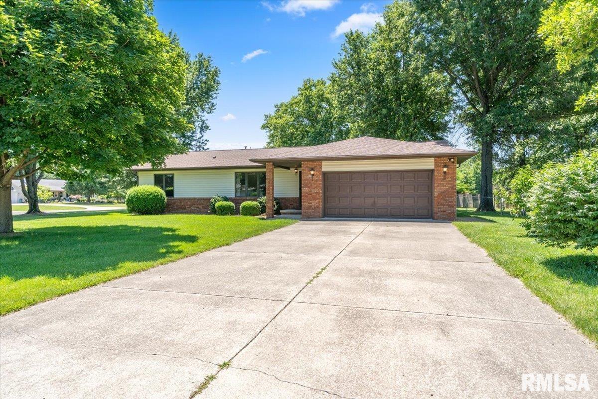 18 MacBride Road Springfield, IL 62712 - Photo 3 of 30