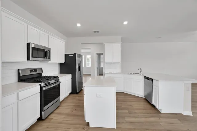 $2,450 | 3200 Seals Drive, McKinney, TX 75071