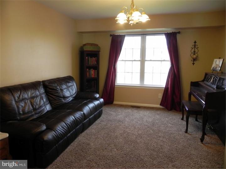 4491 Hillside Road Reading, PA 19606 - Photo 2 of 21 Gallery Image 2