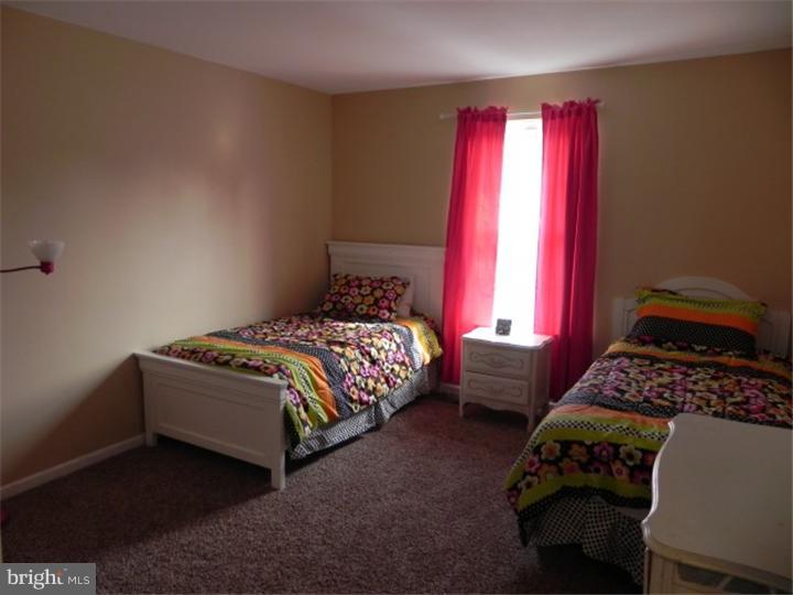 4491 Hillside Road Reading, PA 19606 - Photo 6 of 21 Gallery Image 6