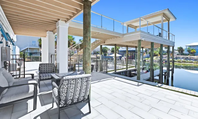 $2,380,000 | 620 Lagoon Drive, Destin, FL 32541