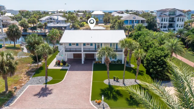 $2,380,000 | 620 Lagoon Drive, Destin, FL 32541