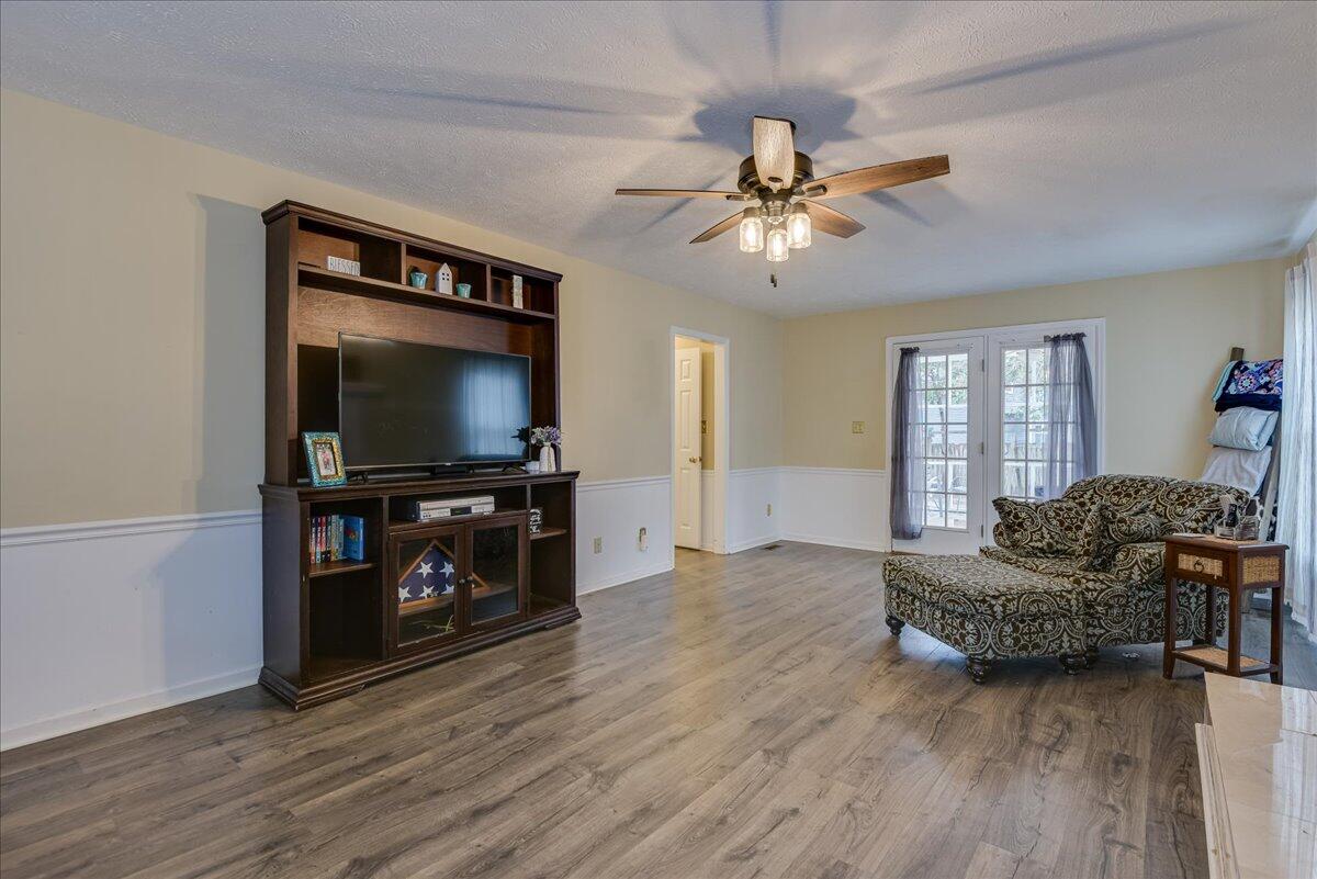 322 East Hedge Road Aiken, SC 29801 - Photo 9 of 41 09-109