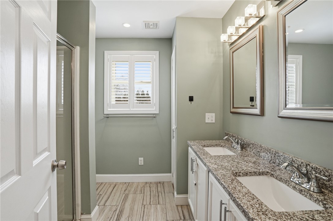 77 Walnut Street Portsmouth, RI 02871 - Photo 20 of 33