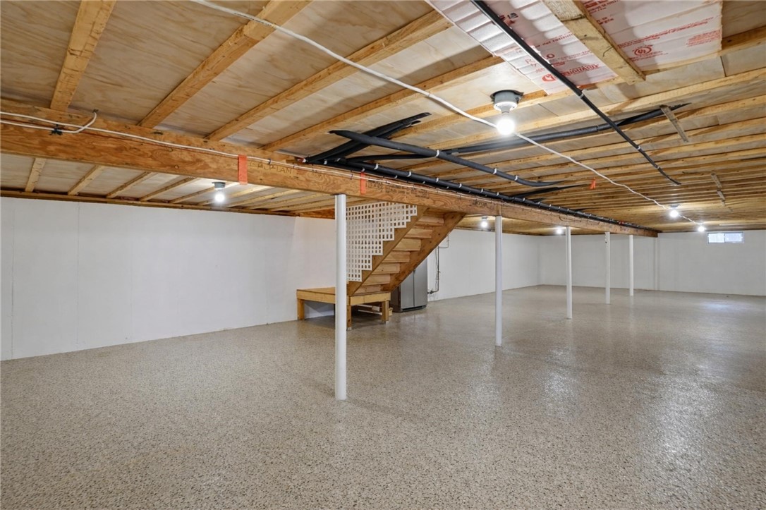 77 Walnut Street Portsmouth, RI 02871 - Photo 31 of 33