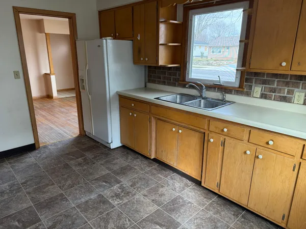 $450,000 | 316 Pershing Avenue North, New Prague, MN 56071