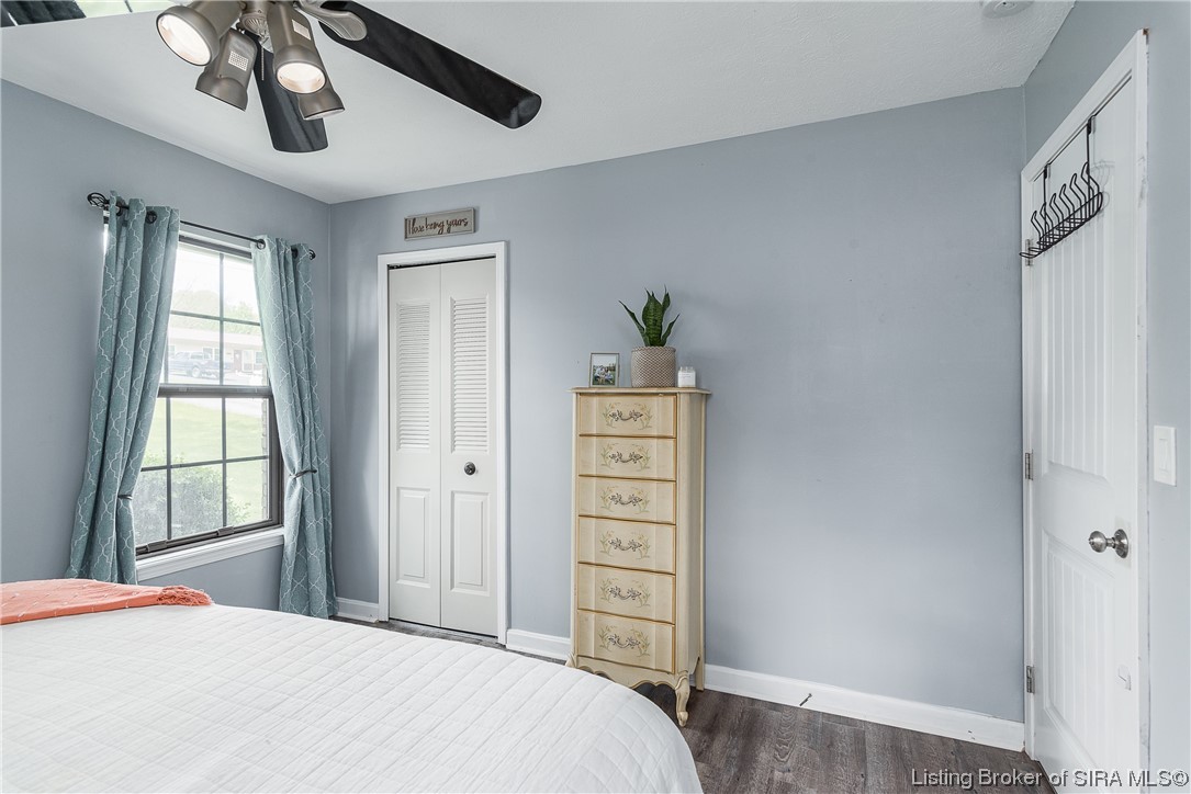 2135 Cherry Circle Georgetown, IN 47122 - Photo 14 of 27 Gallery Image 14