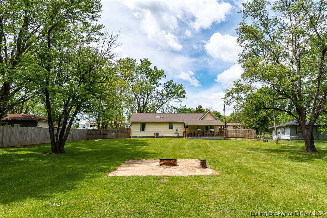 2135 Cherry Circle Georgetown, IN 47122 - Photo 25 of 27 Gallery Image 25