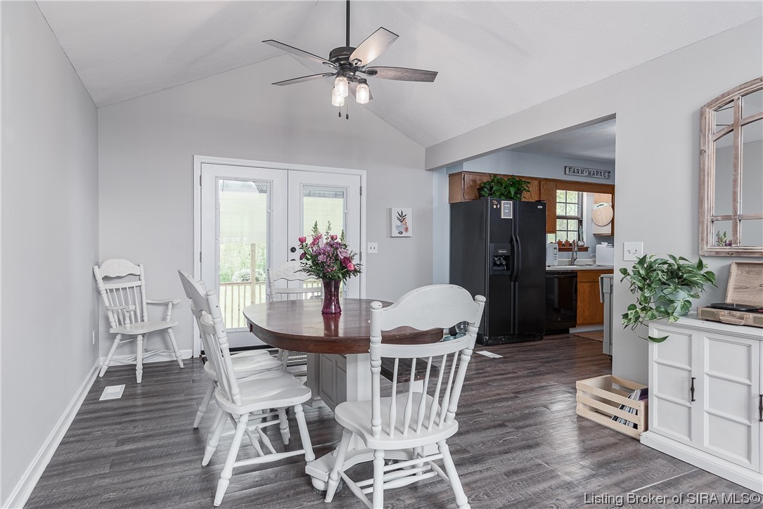 2135 Cherry Circle Georgetown, IN 47122 - Photo 10 of 27 Gallery Image 10