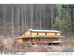 1320-ia Coffee Ridge Loop Erwin, TN 37650 - Photo 2 of 5 a view of swimming pool from a room