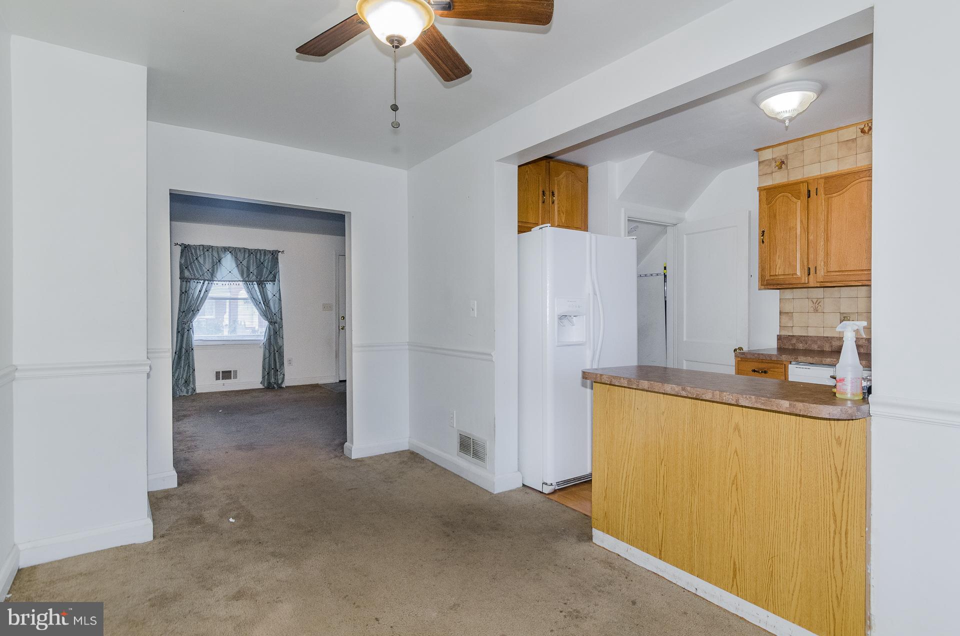 406 Grovethorn Road Baltimore, MD 21220 - Photo 6 of 30 Dining Room