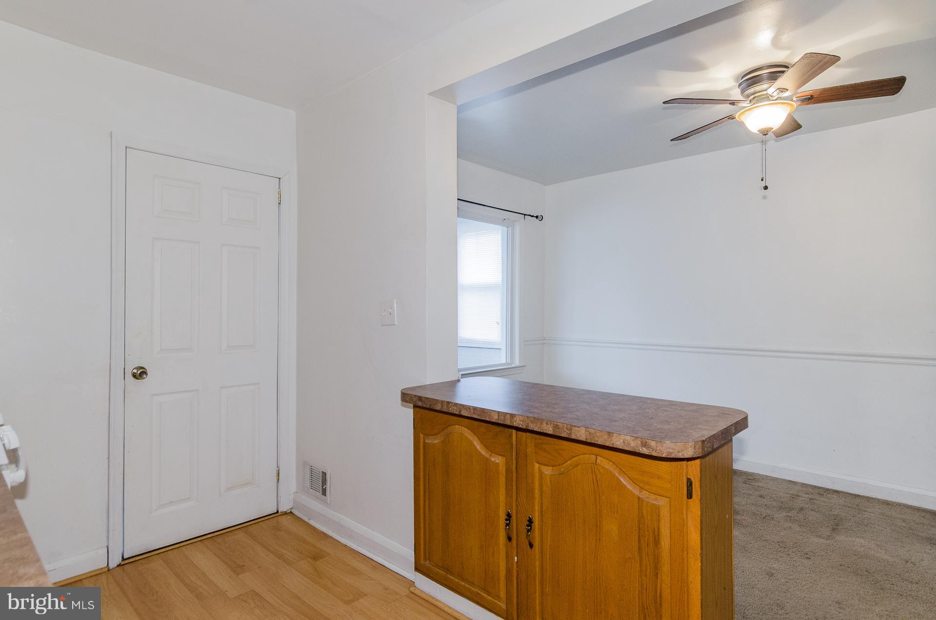 406 Grovethorn Road Baltimore, MD 21220 - Photo 9 of 30 Kitchen