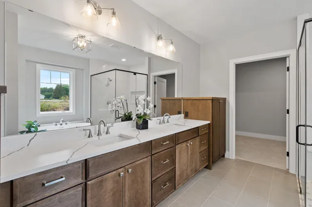 $1,336,900 | 25370 Park Lane, Excelsior, MN 55331