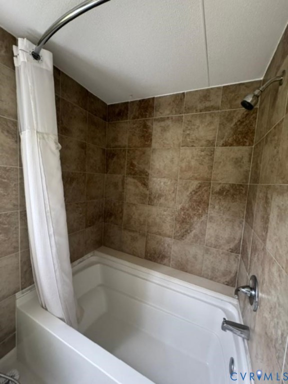 18384 Wakefield Road Courtland, VA 23837 - Photo 10 of 17 Primary bath
