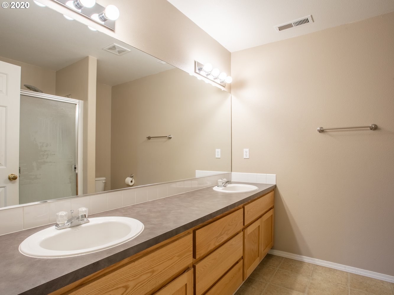 2052 North 9th Way Ridgefield, WA 98642 - Photo 25 of 32