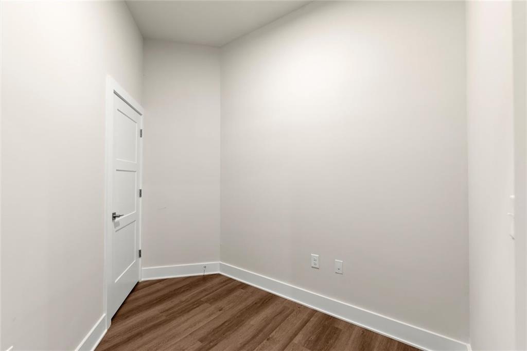 2648 Sandy Plains Road, Unit 218 Marietta, GA 30066 - Photo 19 of 44