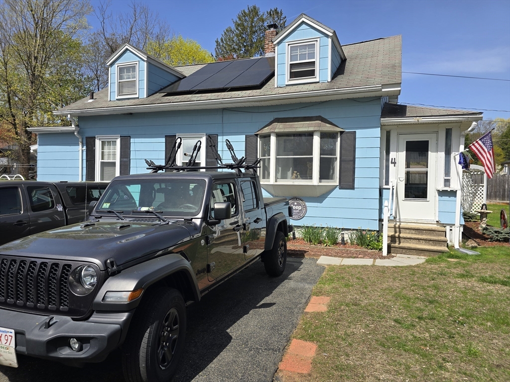 4 Chester Avenue Ware, MA 01082 - Photo 3 of 40 Gallery Image 3