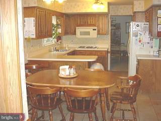 1980 Klockner Road Trenton, NJ 08619 - Photo 4 of 6