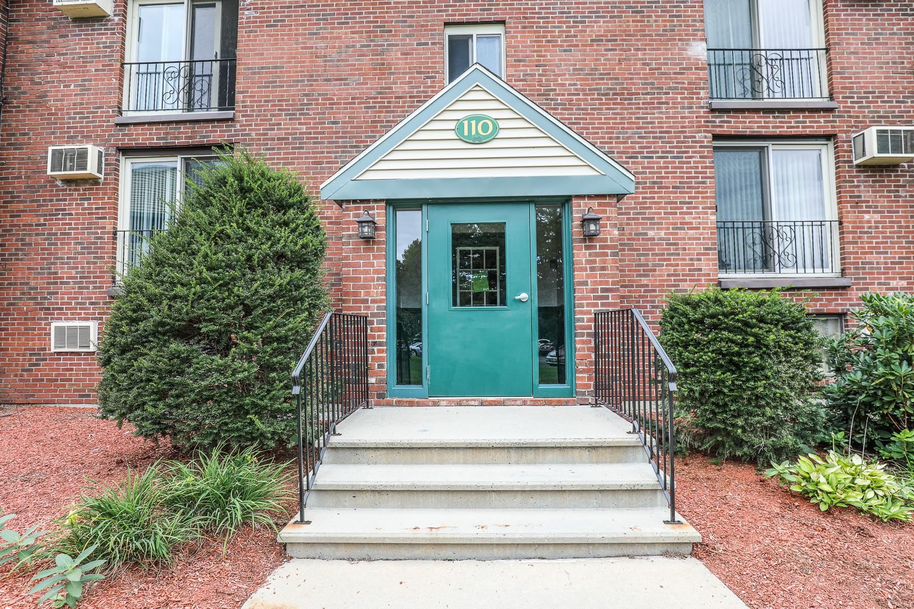 110 English Village Road, Unit 302 Manchester, NH 03102 - Photo 1 of 19 Gallery Image 1